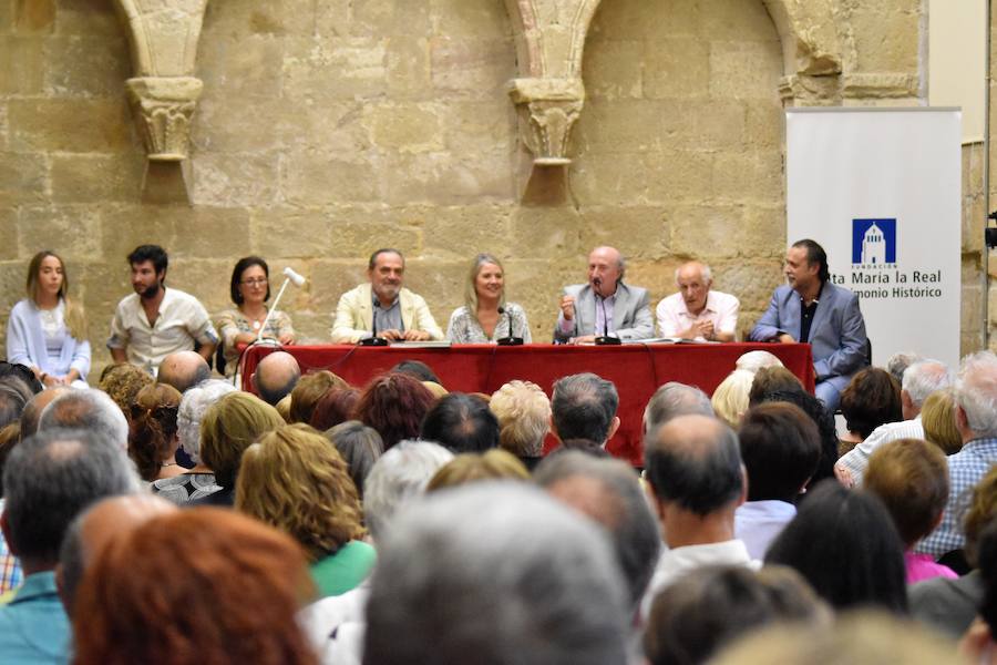 El escritor y arquitecto presenta en Aguilar su último libro, 'Hasta una ruina puede ser una esperanza'