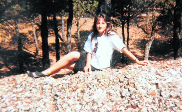 María Dolores, que desapareció con 21 años, en una foto de la familia