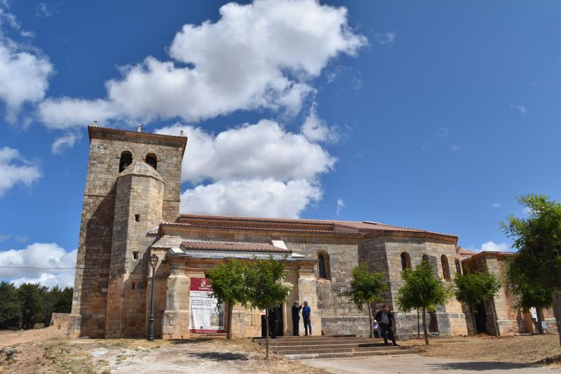 La nueva cubierta de la iglesia de Prádanos