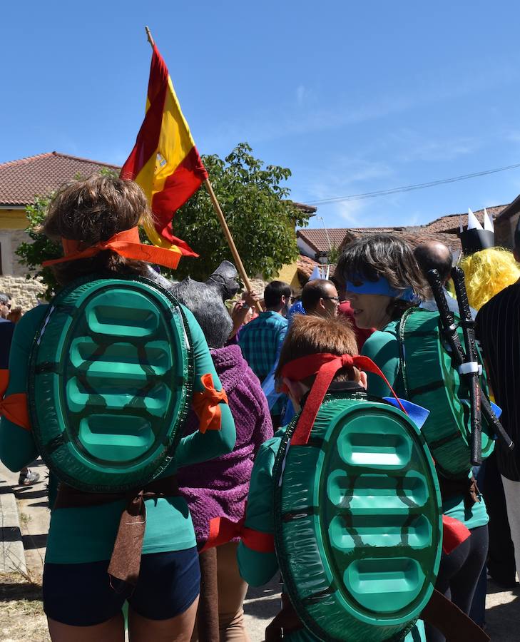 La localidad palentina celebró la fiesta de su patrón, San Lorenzo con un gran recorrido por las calles