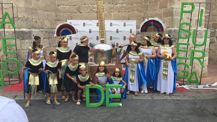 Disfraces en el comienzo de las fiestas de Cabezón de Pisuerga