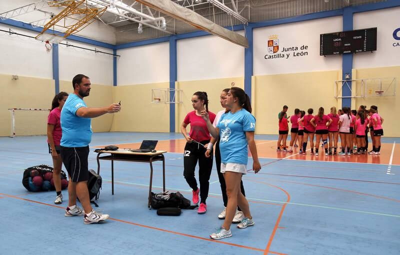 Primer entrenamiento de la temporada del Palencia Turismo