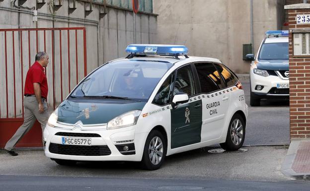 Coche patrulla de la Guardia Civil