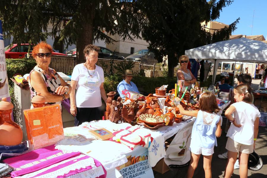 Mercado de Artesanía en Cevico Navero