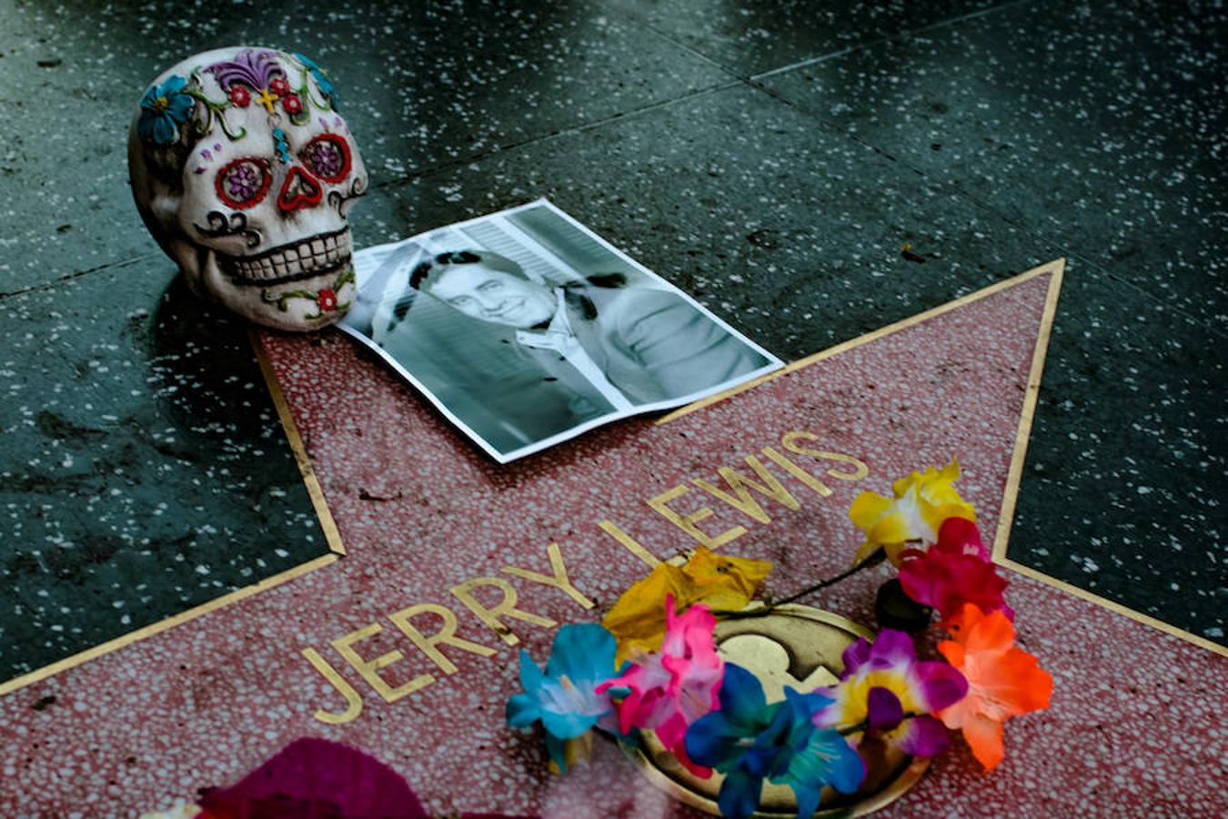 Un homenaje en el Paseo de la Fama de Hollywood en Los Ángeles.