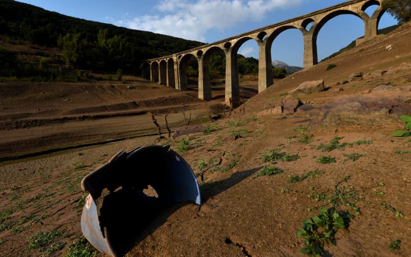 La sequía en Barrios de Luna, León