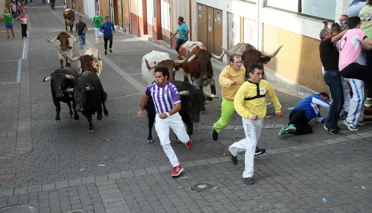 Complicado y tenso encierro en Cuéllar
