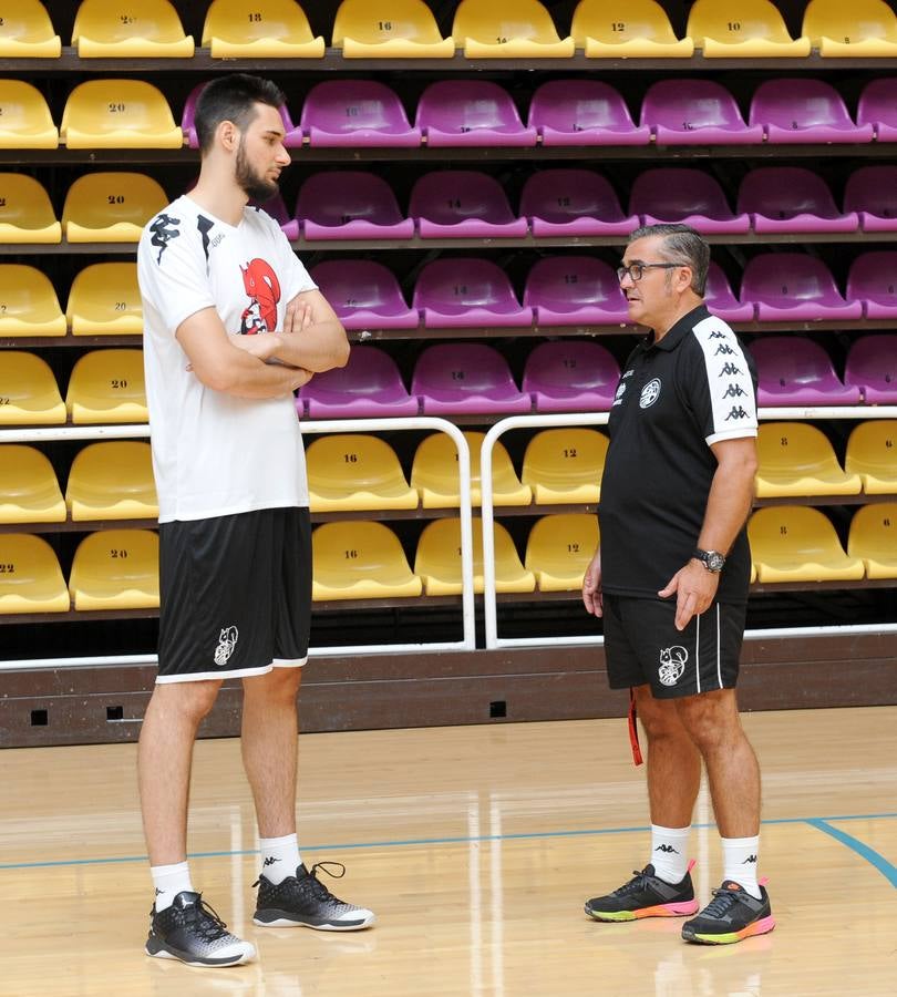 Las 'ardillas' se han vestido de corto para iniciar la pretemporada