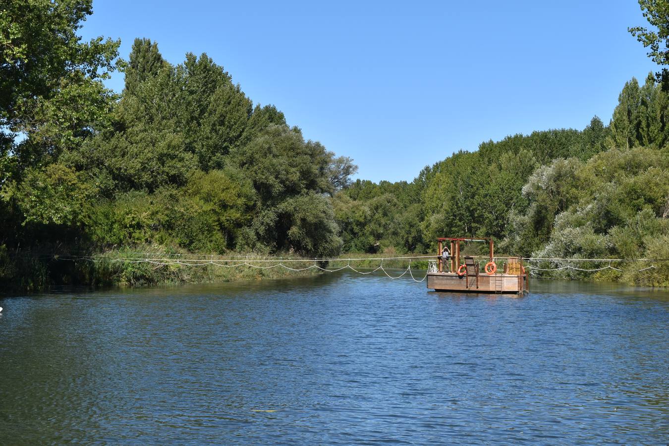 La propuesta se ha tenido que limitar al barco Marqués de la Ensenada, de Herrera de Pisuerga, debido al escaso caudal en Villaumbrales