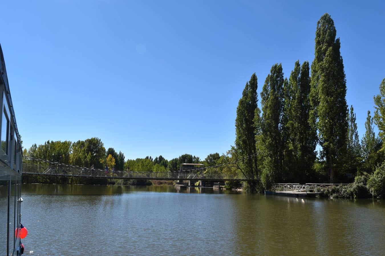 La propuesta se ha tenido que limitar al barco Marqués de la Ensenada, de Herrera de Pisuerga, debido al escaso caudal en Villaumbrales