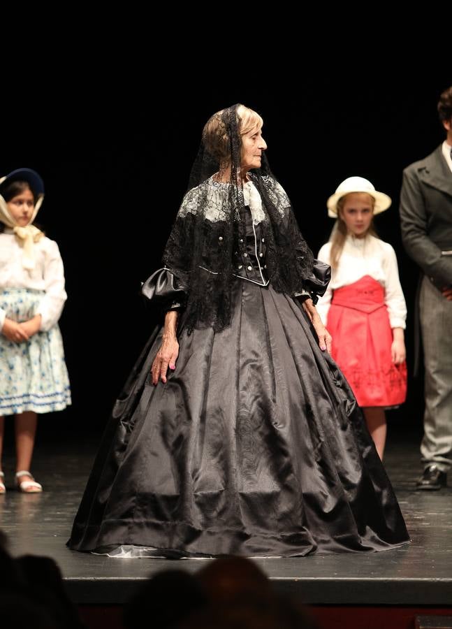 Con este desfile, Teatronaos concluye la temporada de Luces de Palencia