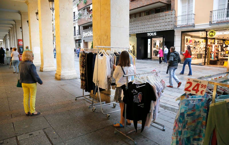 Una iniciativa de los comerciantes, con ofertas y promociones para paliar el flojo verano