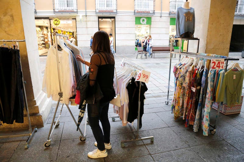 Una iniciativa de los comerciantes, con ofertas y promociones para paliar el flojo verano