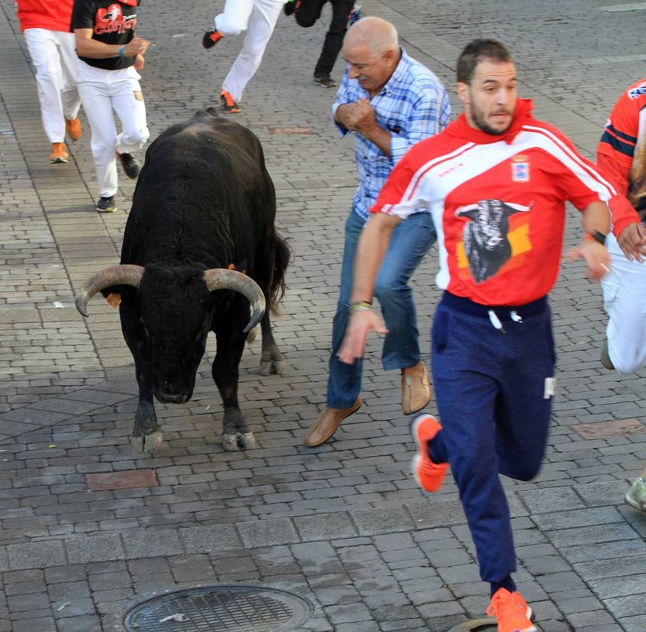 Hoy vecinos y visitantes pudieron disfrutar de una carrera completa y modélica, que resultó limpia y vibrante de principio a fin