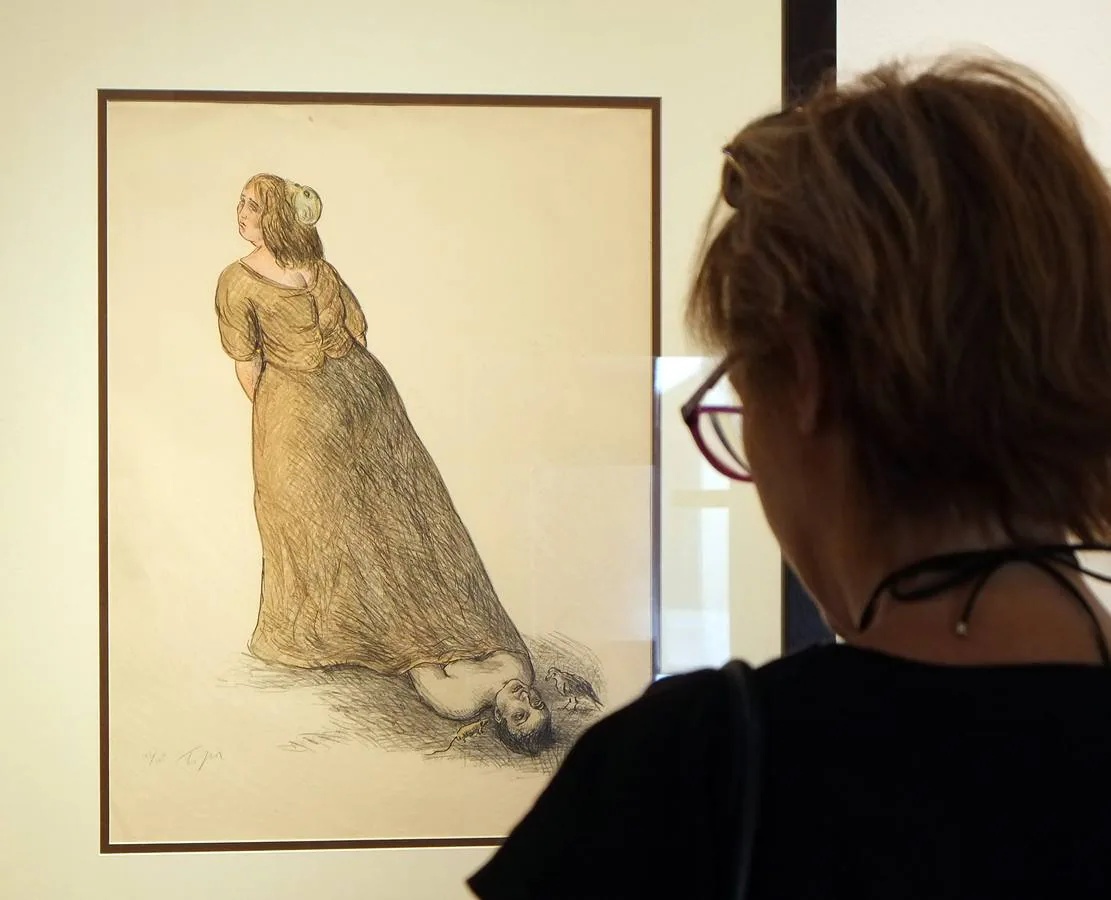 La sala de Las Francesas muestra la surrealista obra gráfica del dibujante francés veinte años después de su muerte