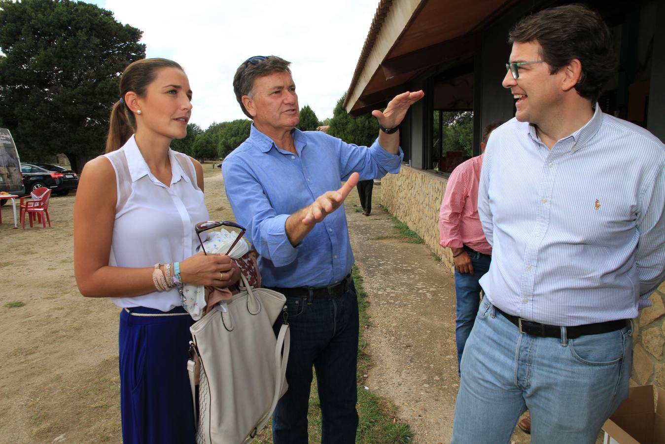 Los principales representates populares de la provincia no faltaron a su cita en el área recreativa de El Pardal donde un año más, y ya van veintiséis, pudieron tratar de cerca con sus simpatizantes y militantes