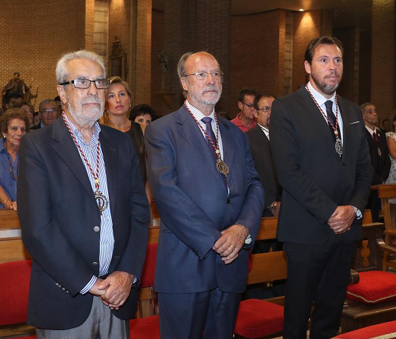 Puente, León de la Riva y Bolaños, nombrados caballeros de la Corte de Honor de la Virgen de San Lorenzo en Valladolid