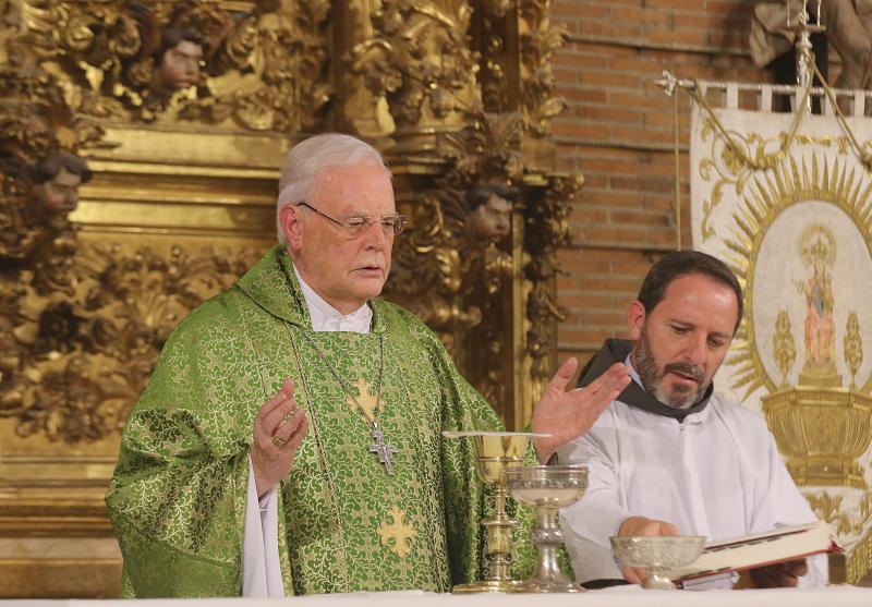 Puente, León de la Riva y Bolaños, nombrados caballeros de la Corte de Honor de la Virgen de San Lorenzo en Valladolid