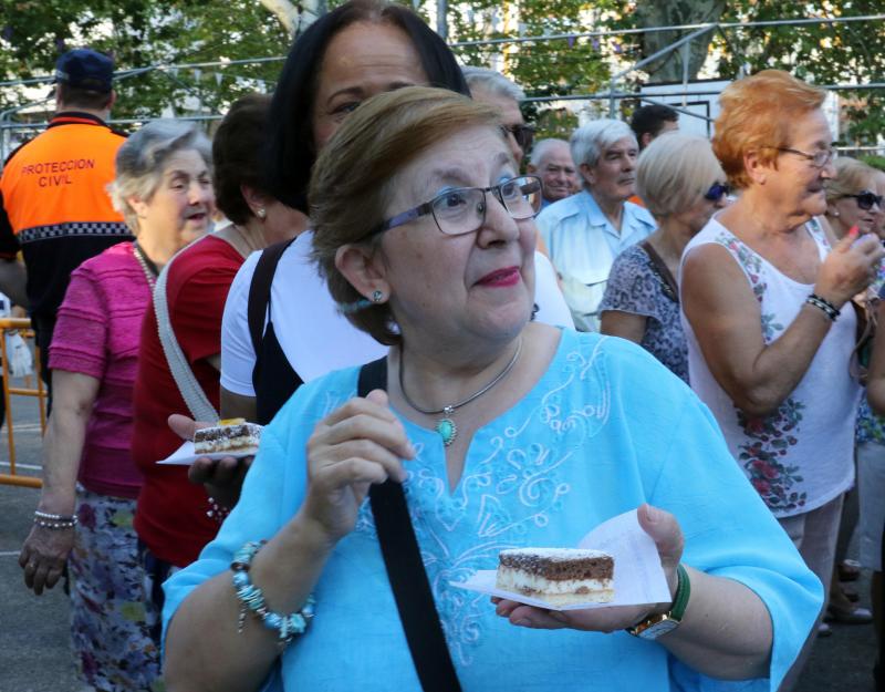 Degustación gratuita del postre de Nuestra Señora de San Lorenzo
