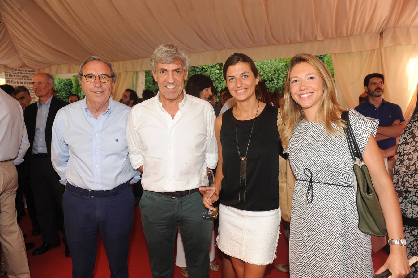 José Antonio Carbonero (Avadeco) con el bodeguero José Moro, Ana Clavero y Rebeca Bezos, también de Emilio Moro Bodegas.
