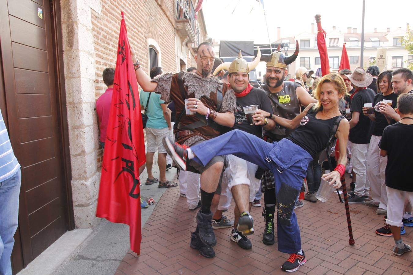 Vanesa Muela, presidenta de la asociación Ermita, ha sido la encargada de dar el pregón