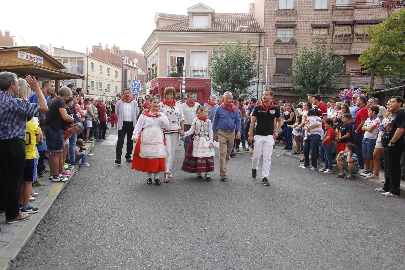 Vanesa Muela, presidenta de la asociación Ermita, ha sido la encargada de dar el pregón