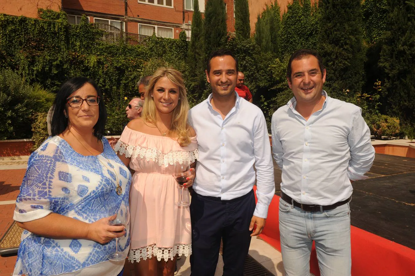 Ana de Ávila, Rocío Romero, César López (alcalde de Serrada) e Iván Sanz (Dehesa de los Canónigos)