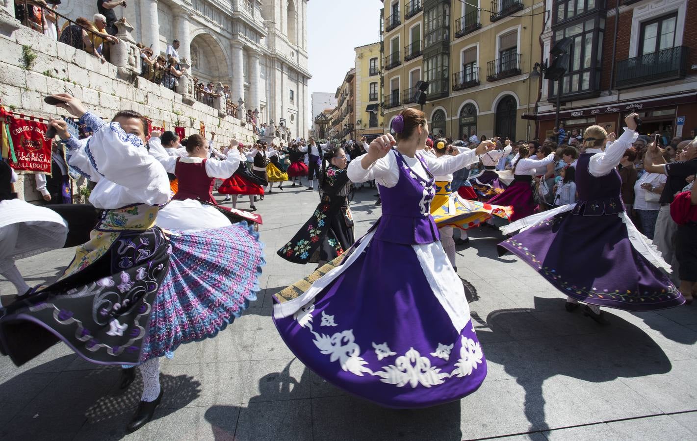 El obispo auxiliar, Luis Argüello, ofició la eucaristía en honor de la patrona
