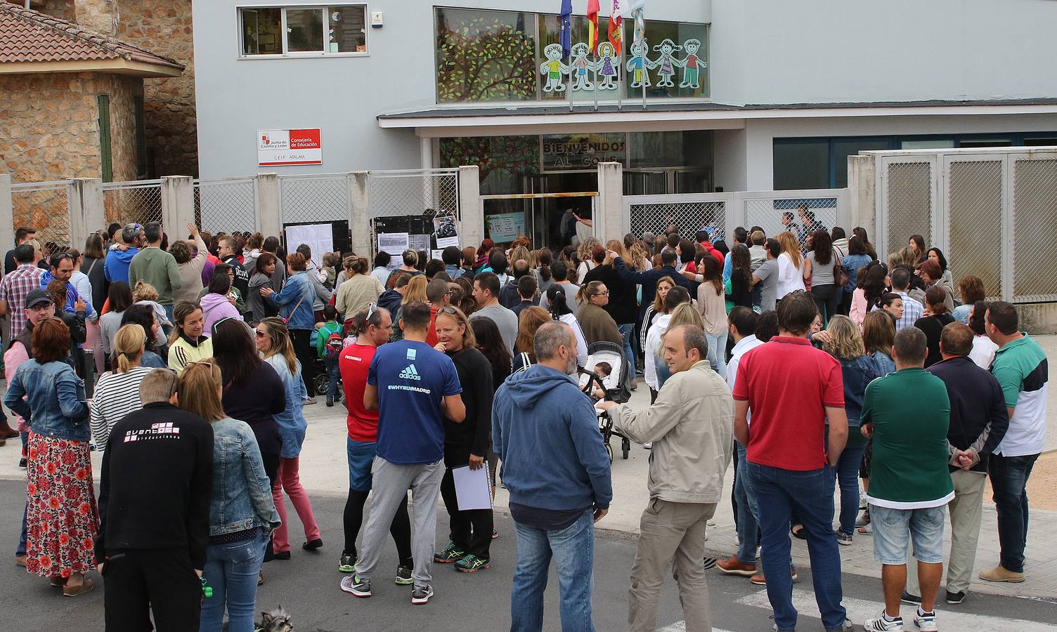 Primer día de clase para los alumnos de primaria de Segovia