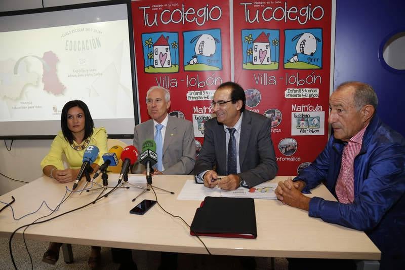 Inauguración del curso escolar en el colegio de Villalobón (Palencia)