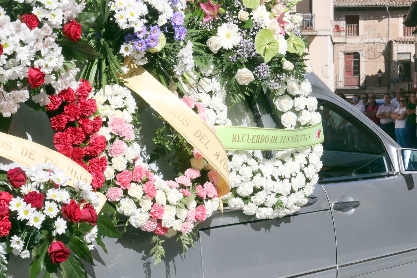 Funeral por la mujer fallecida en el vuelco de un remolque en Tordesillas