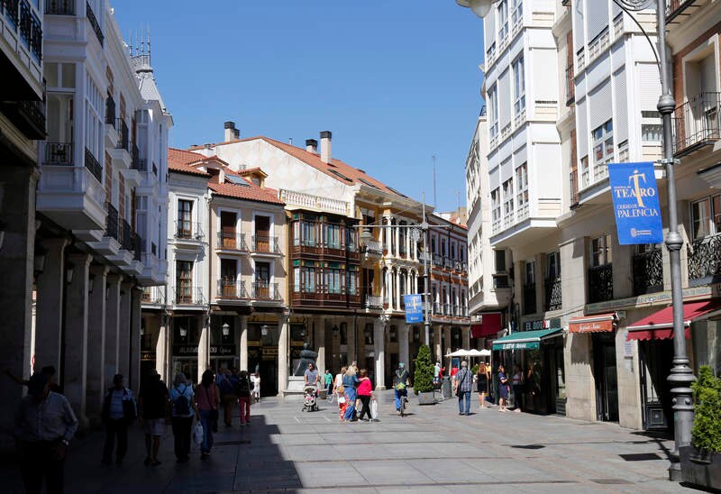 La Calle Mayor de Palencia y sus locales comerciales