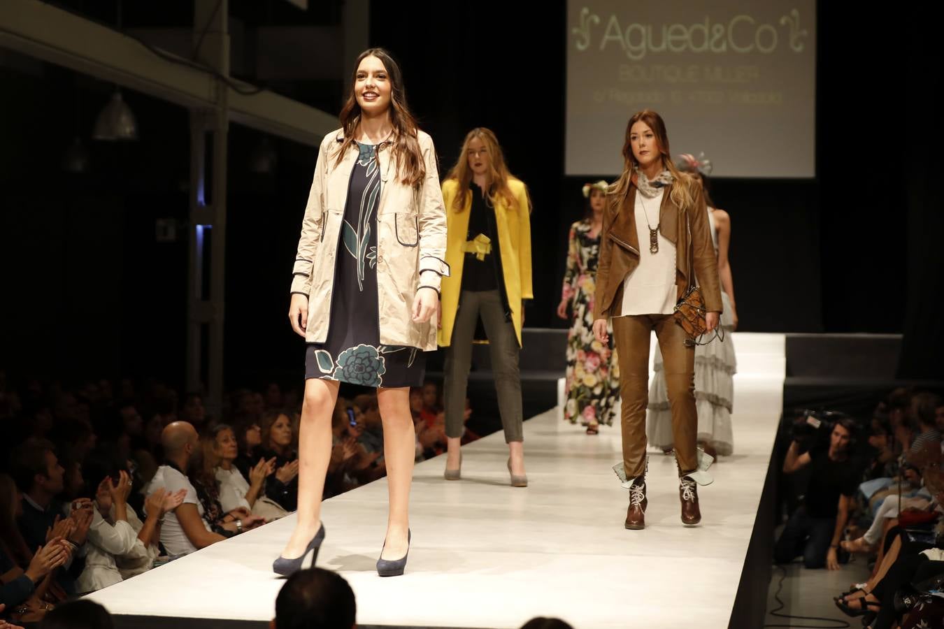 El desfile ha sido organizado por la Agrupación Vallisoletana de Comercio (Avadeco) en en LAVA para impulsar las colecciones de otoño e invierno