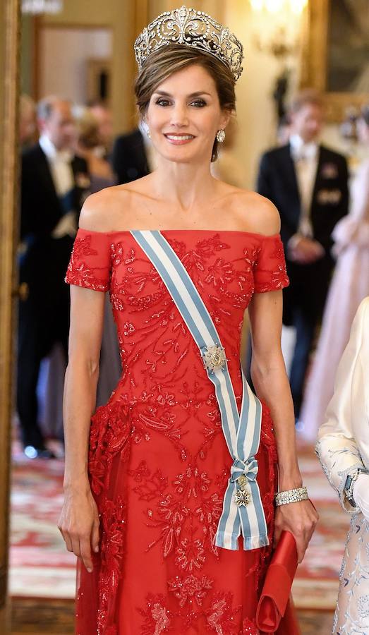 La reina reina Letizia posa antes de una cena oficial en Londres en julio de 2017.