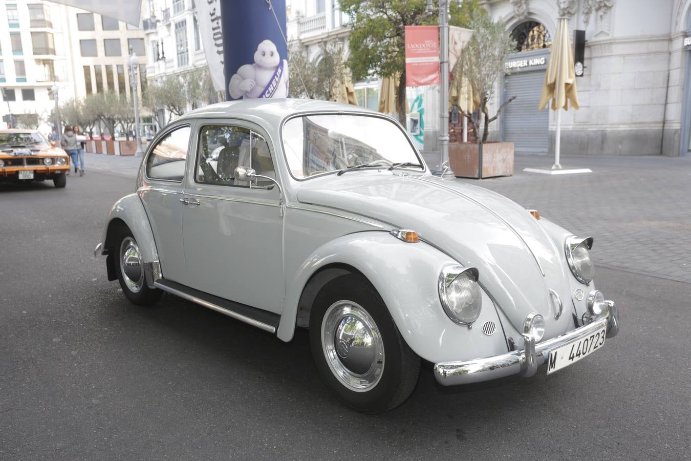 Más de 300 modelos de coches clásicos