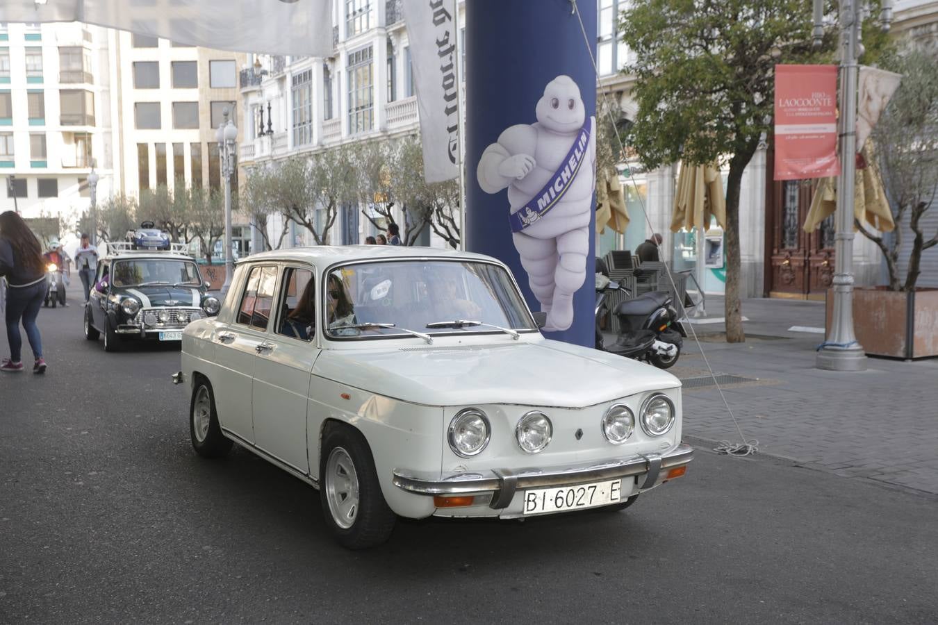 Más de 300 modelos de coches clásicos