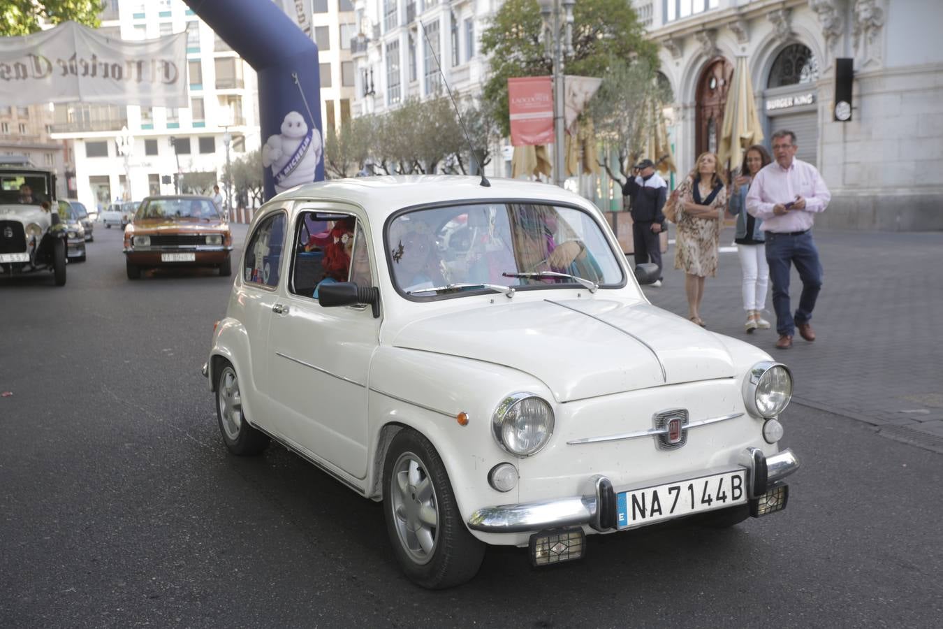 Más de 300 modelos de coches clásicos