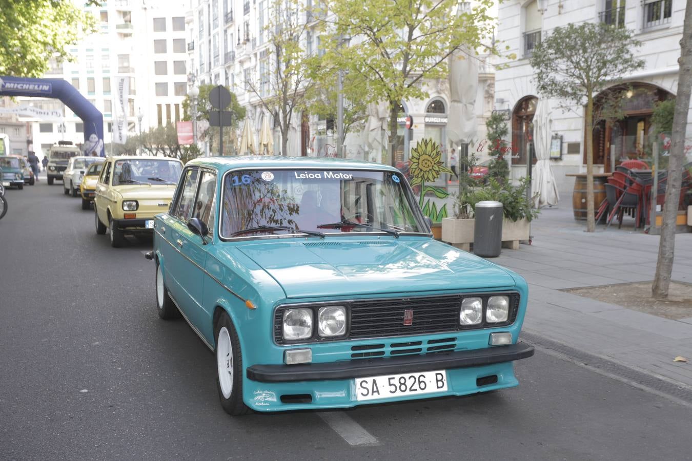 Más de 300 modelos de coches clásicos