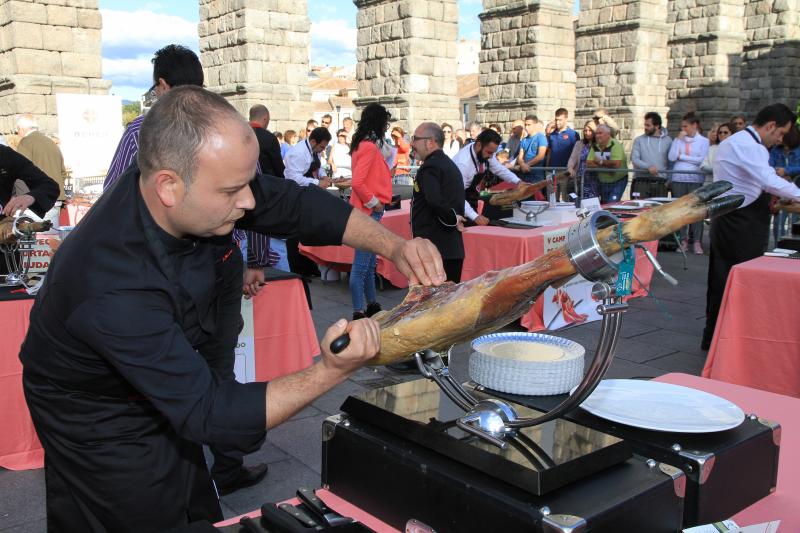 V Feria del Jamón de Castilla y León en Segovia