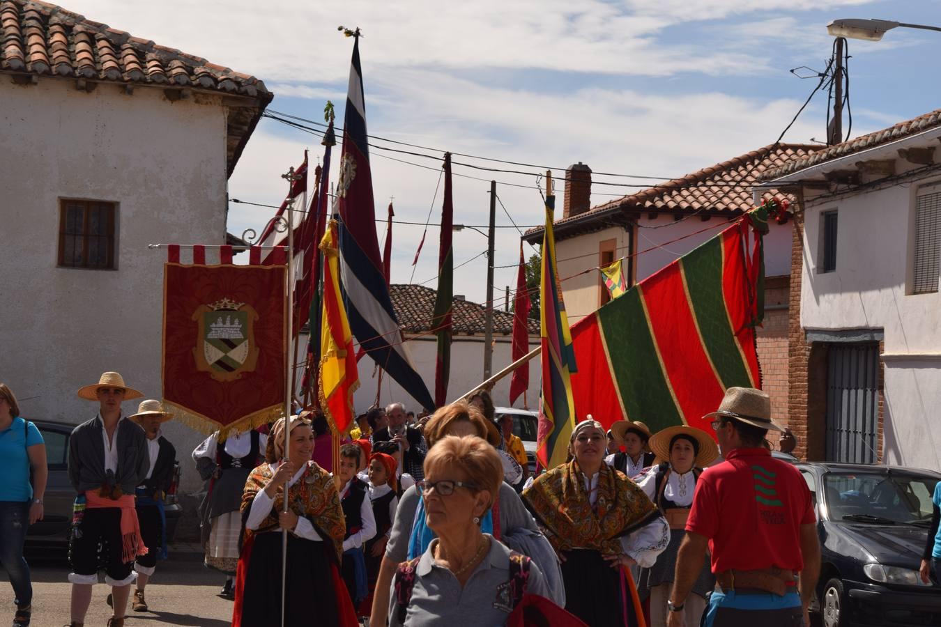 Encuentro de estandartes en Poza de la Vega