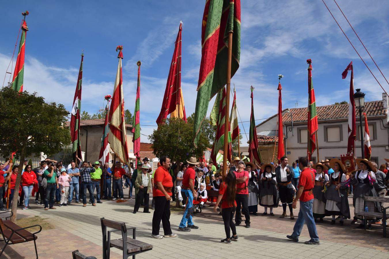 Encuentro de estandartes en Poza de la Vega