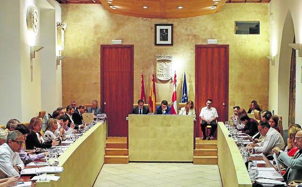 Los concejales de Salamanca,durante el último pleno municipal. 