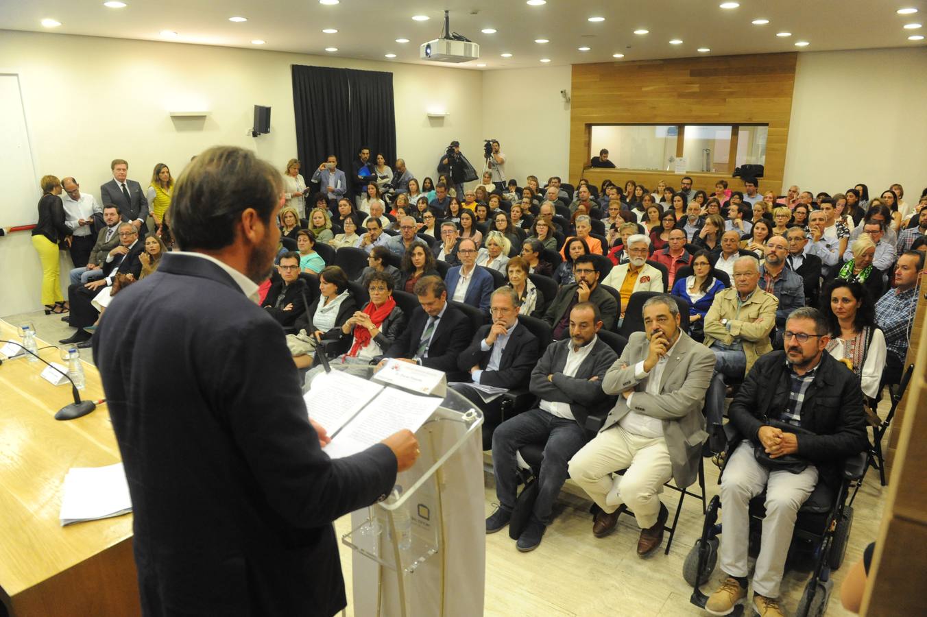 El Norte de Castilla y la Concejalía de Servicios Sociales del Ayuntamiento de Valladolid ponen en marcha el 'Foro de Servicios Sociales: Nuevas Políticas', con el objetivo de analizar la situación actual de esta atención social y a las personas, evaluar las estrategias más eficaces y novedosas en esta materia y difundir las acciones puestas en marcha 