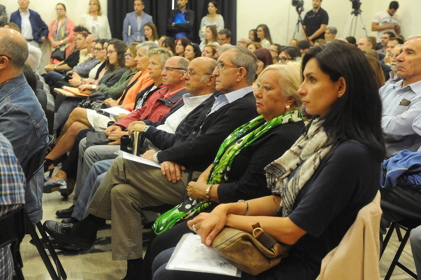 El Norte de Castilla y la Concejalía de Servicios Sociales del Ayuntamiento de Valladolid ponen en marcha el 'Foro de Servicios Sociales: Nuevas Políticas', con el objetivo de analizar la situación actual de esta atención social y a las personas, evaluar las estrategias más eficaces y novedosas en esta materia y difundir las acciones puestas en marcha 