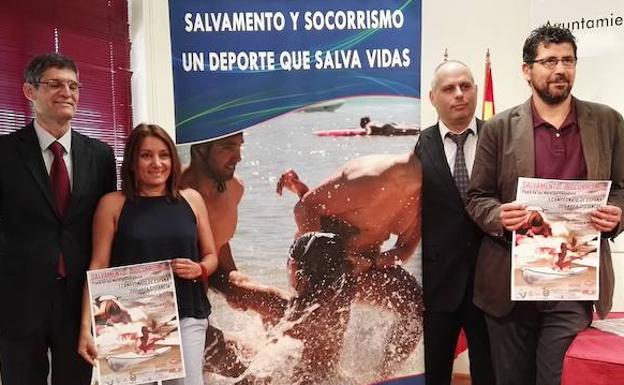 Leopoldo Cortejoso, Isabel García, José María López y Alberto Bustos, en la presentación del campeonato. 