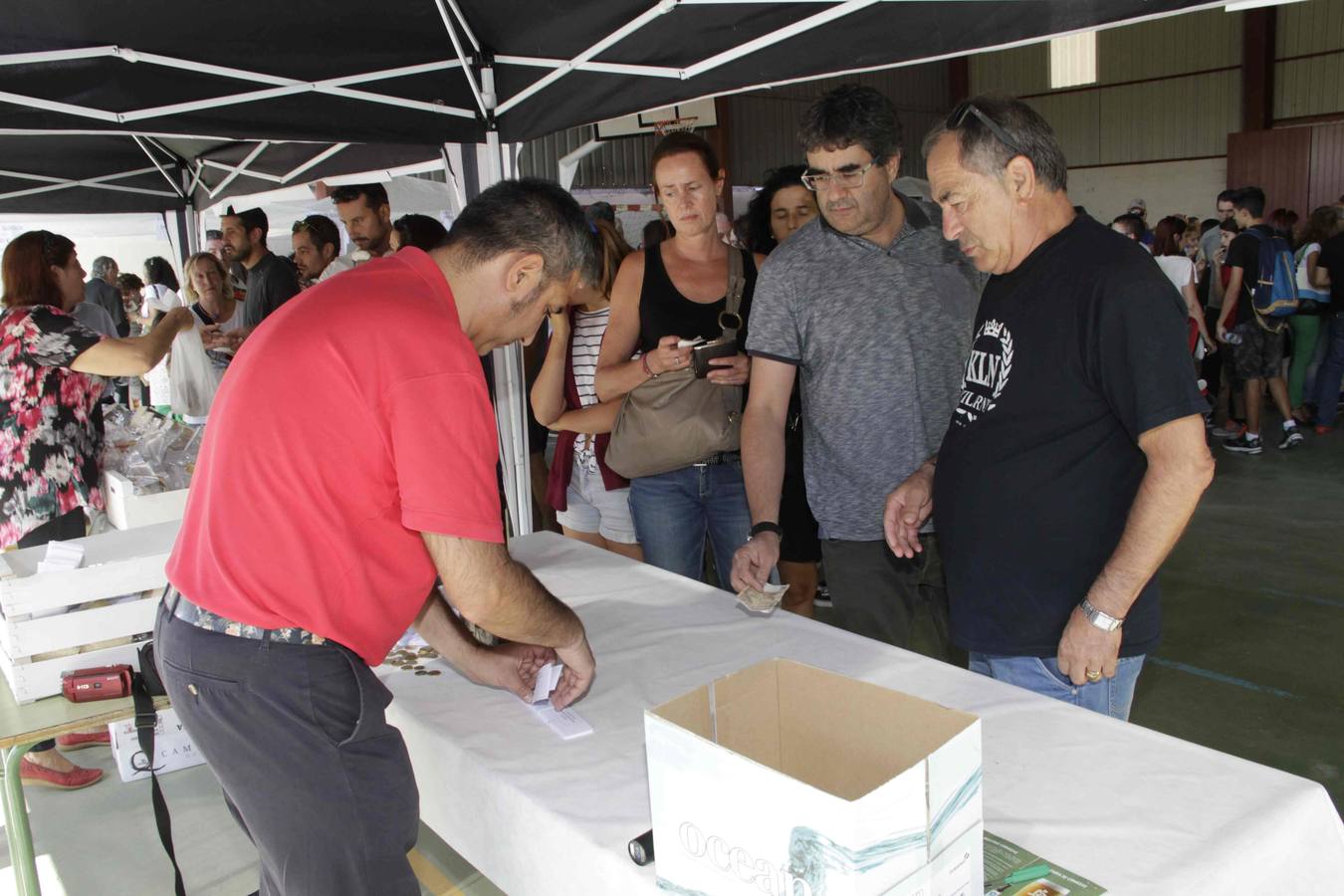 Sardón celebra su X Feria del Queso