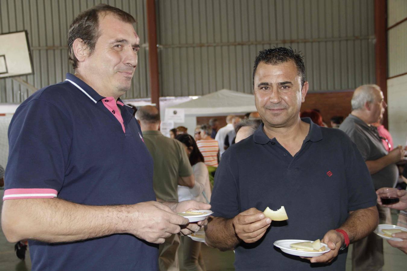 Sardón celebra su X Feria del Queso