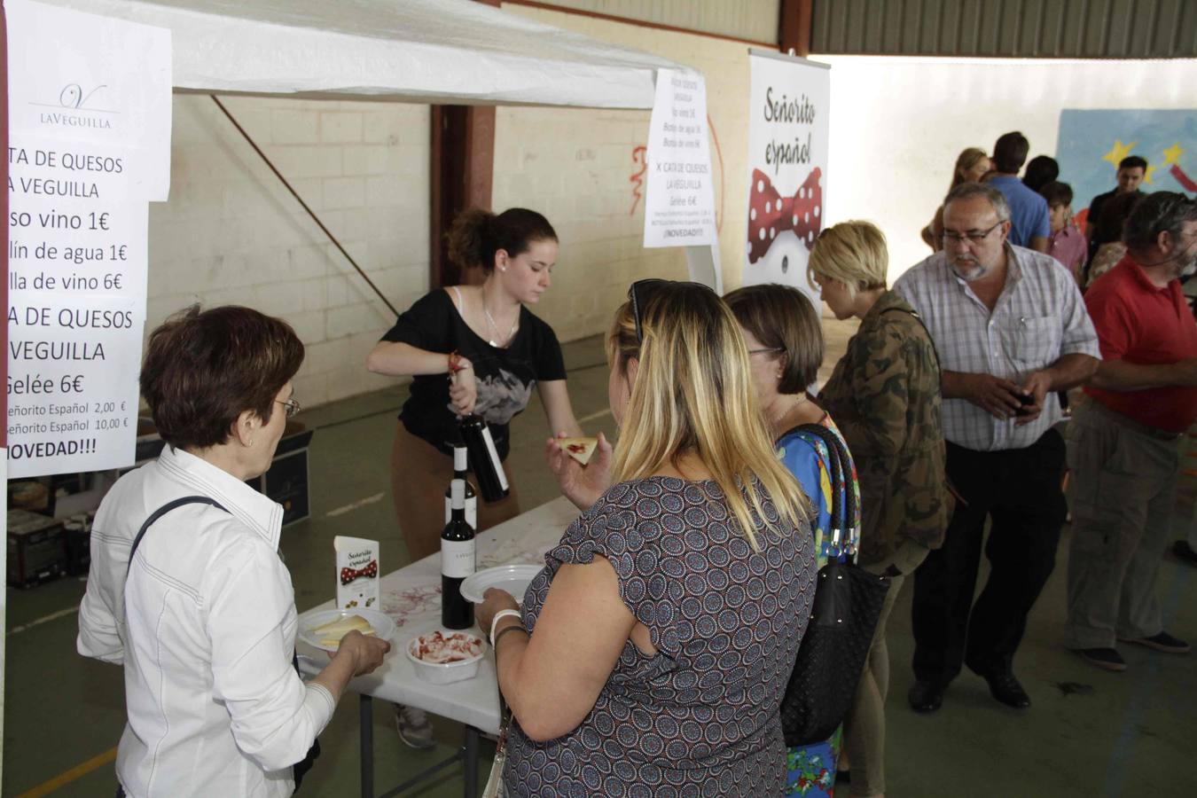 Sardón celebra su X Feria del Queso