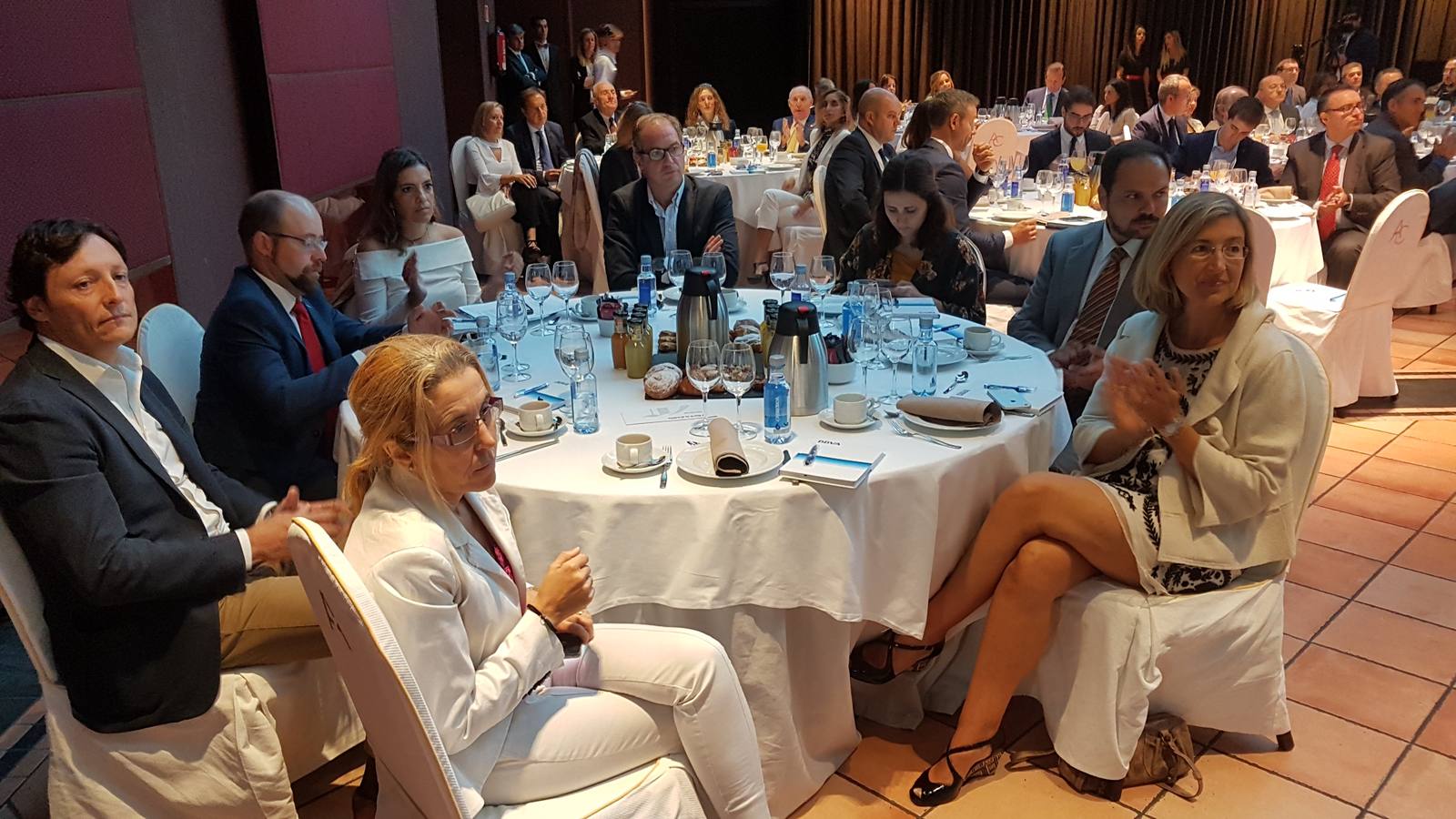El Norte de Castilla y BBVA organizan este desayuno informativo en el hotel AC Palacio de Santa Ana de Valladolid.