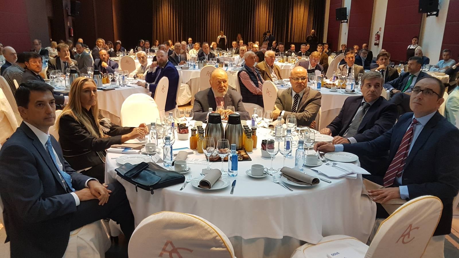 El Norte de Castilla y BBVA organizan este desayuno informativo en el hotel AC Palacio de Santa Ana de Valladolid.